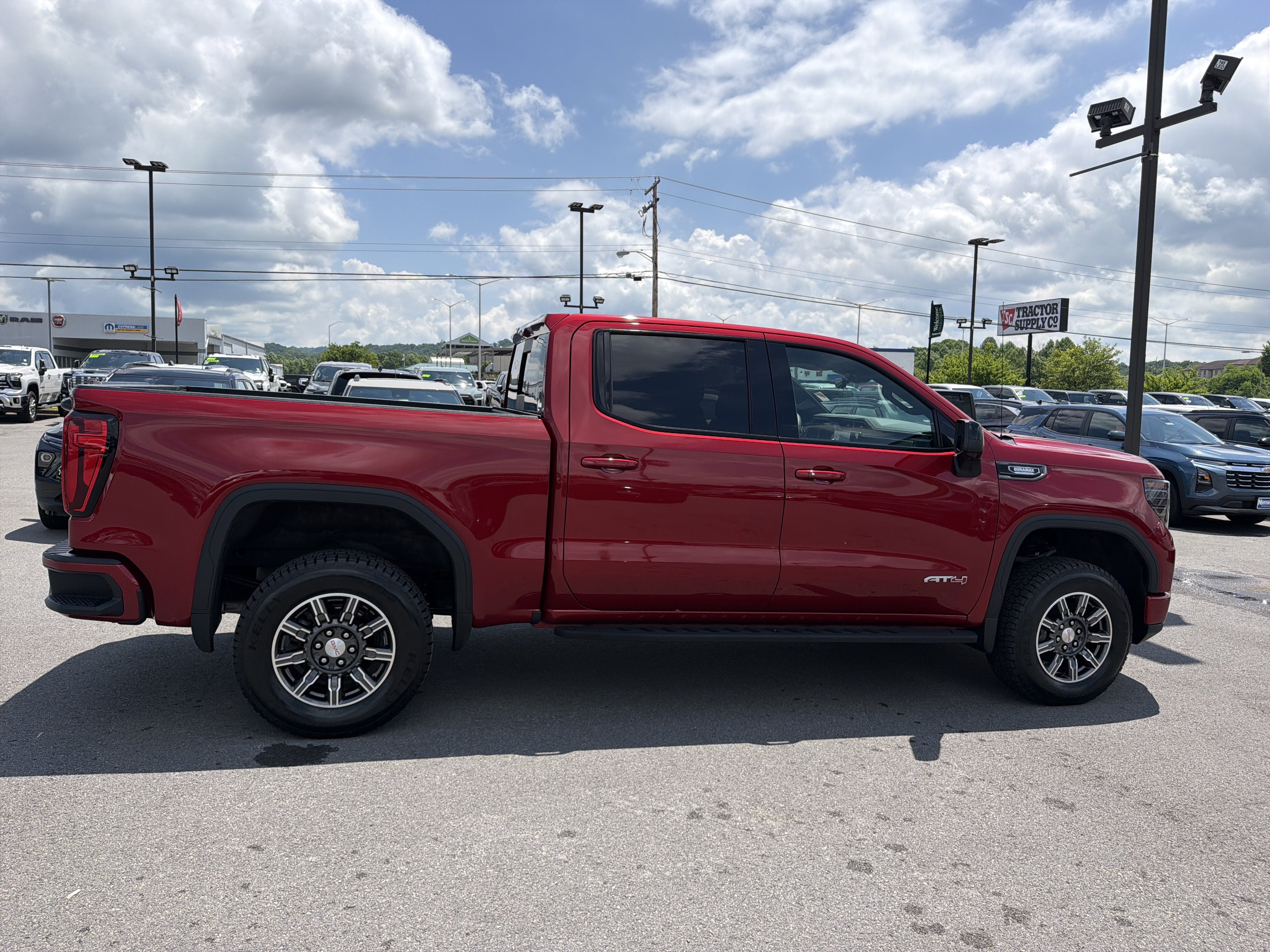 2024 GMC Sierra 1500 — detail view