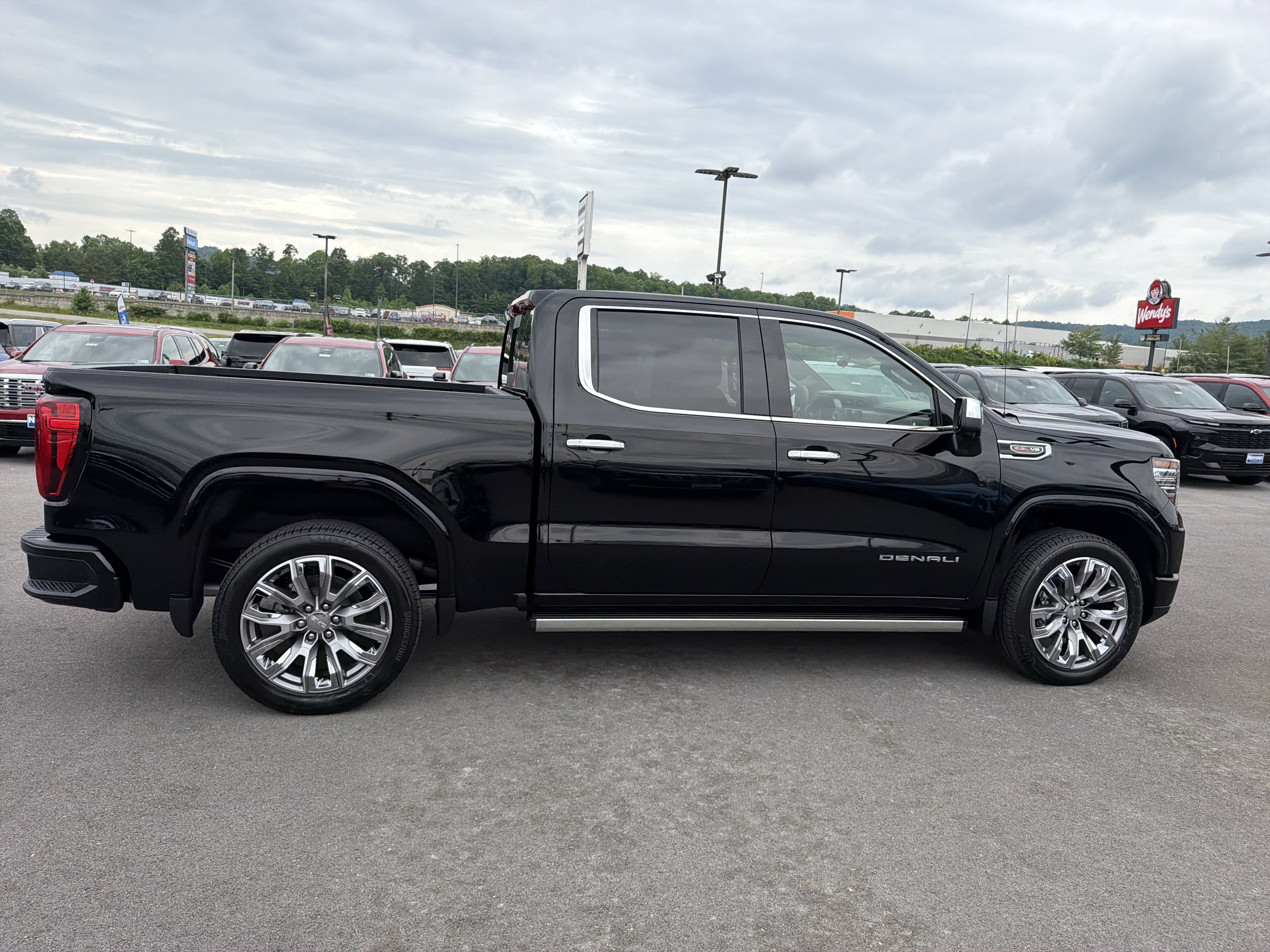 2026 GMC Sierra 1500 — detail view