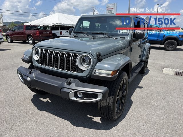 2025 Jeep Wrangler 4xe Sahara in Anvil Clearcoat — front three-quarter view
