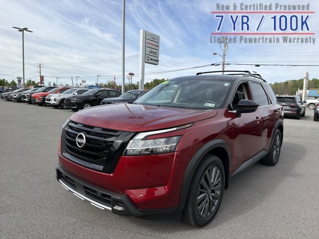 2024 Nissan Pathfinder SL in Scarlet Ember Tintcoat/Super Black — front three-quarter view